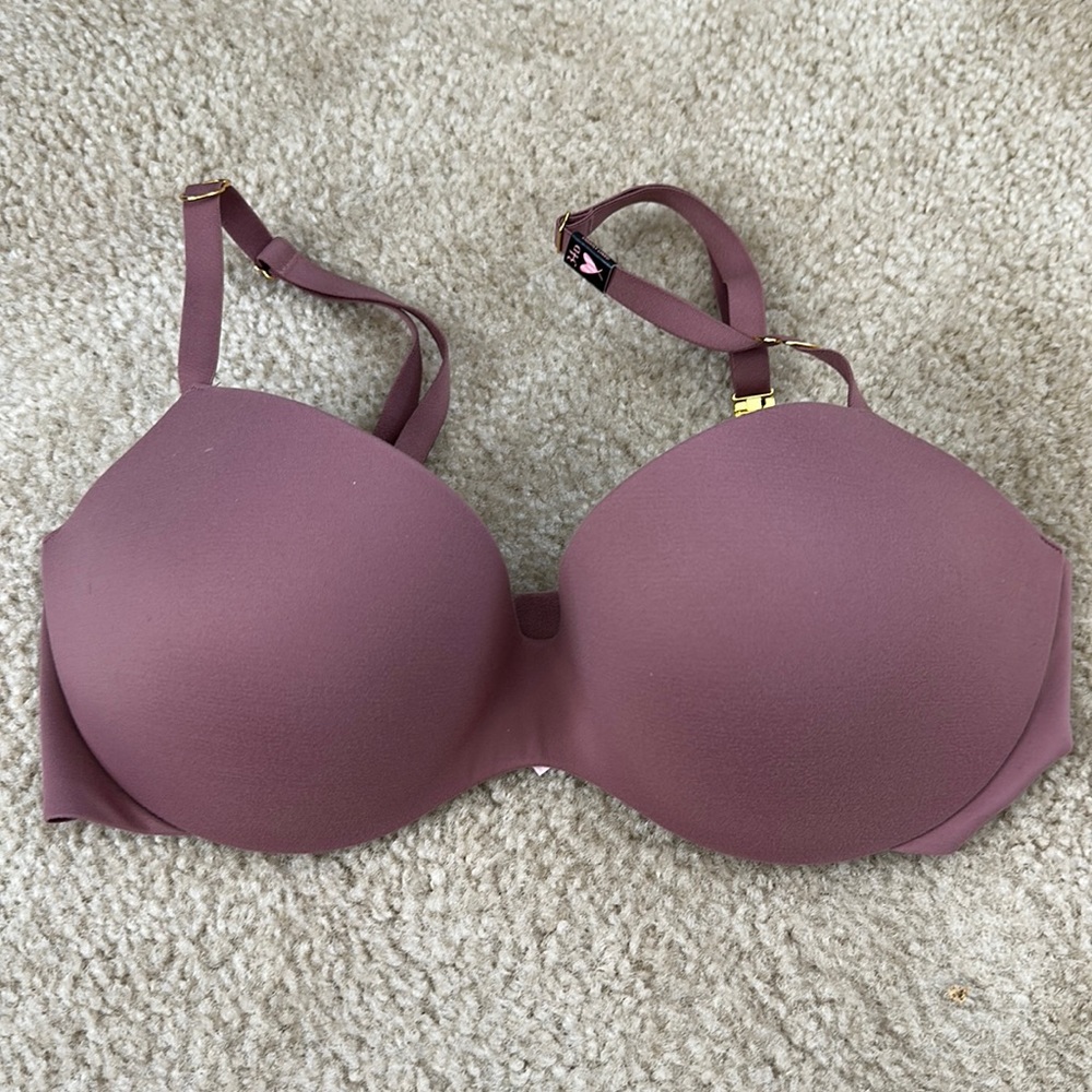 Victoria’s Secret Incredible Lined Balconette Bra